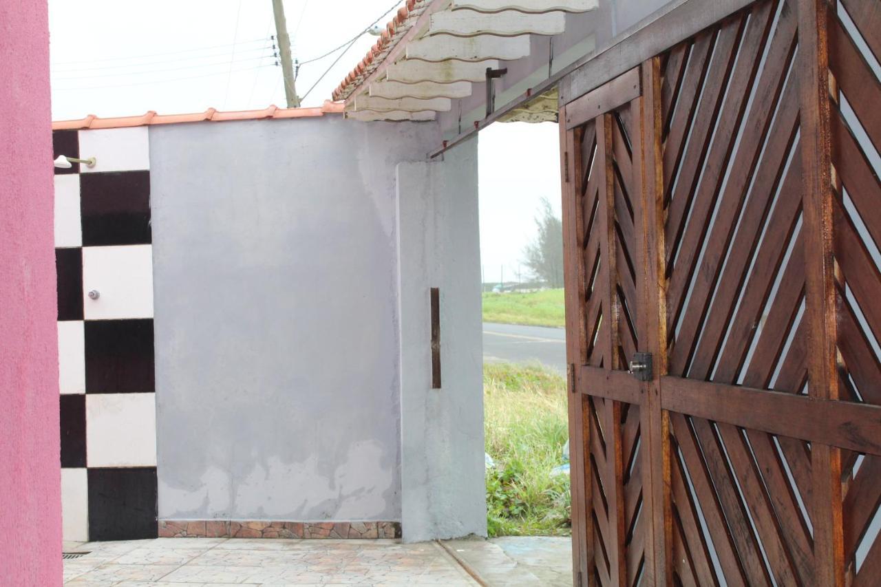 Casa De Frente Para O Mar Em Ilha Comprida Sp Экстерьер фото